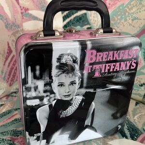 2010 Collectible Breakfast at Tiffany's Pink Tin Lunchbox with Black Handle
